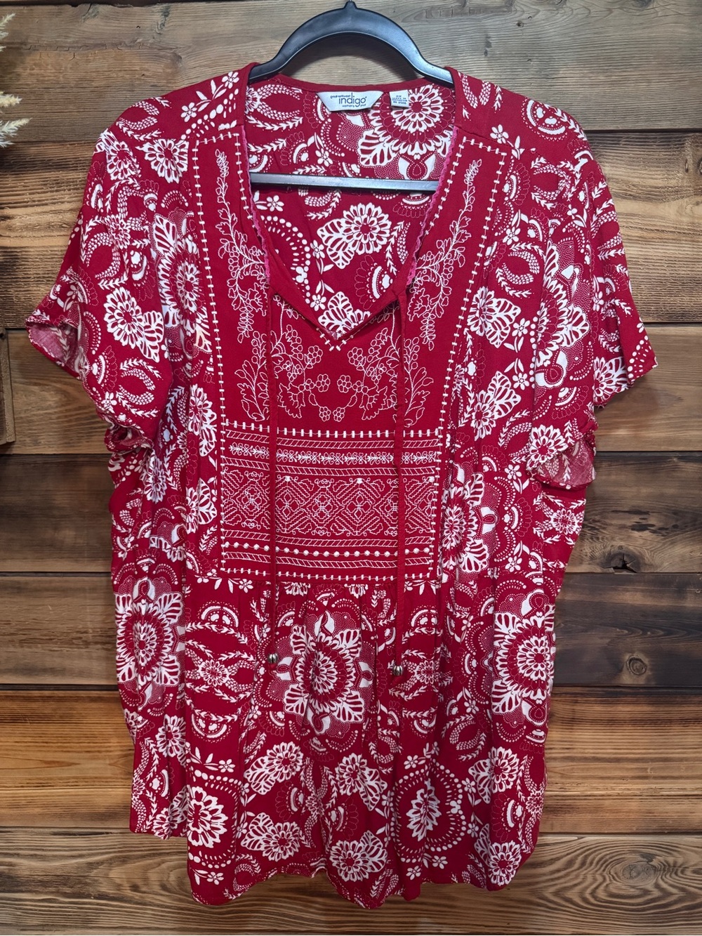Indigo Red & White Boho Floral Blouse | Size 2X | medallion